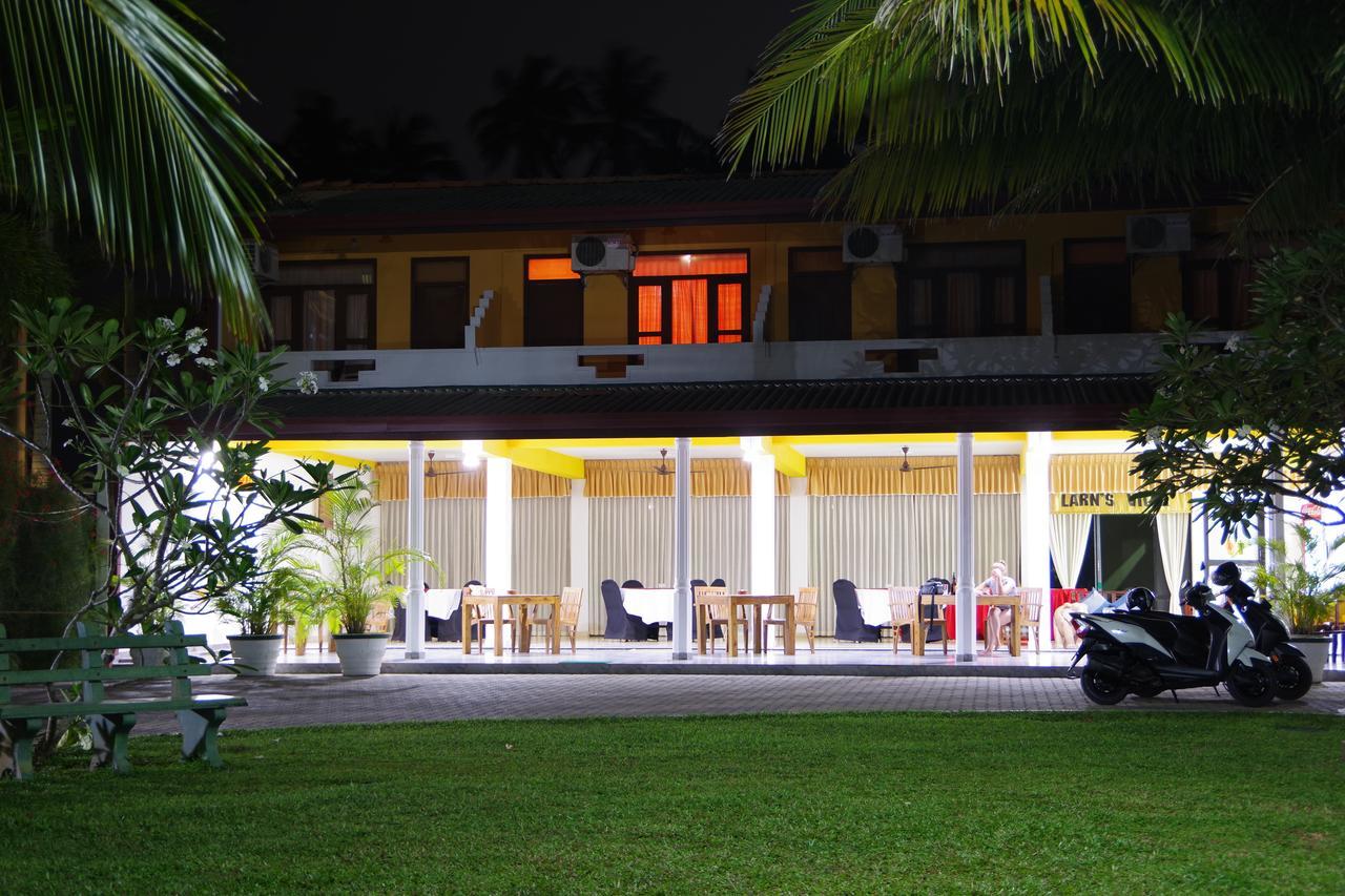 Larn'S Villa Hotel & Apartment Wadduwa Exterior foto